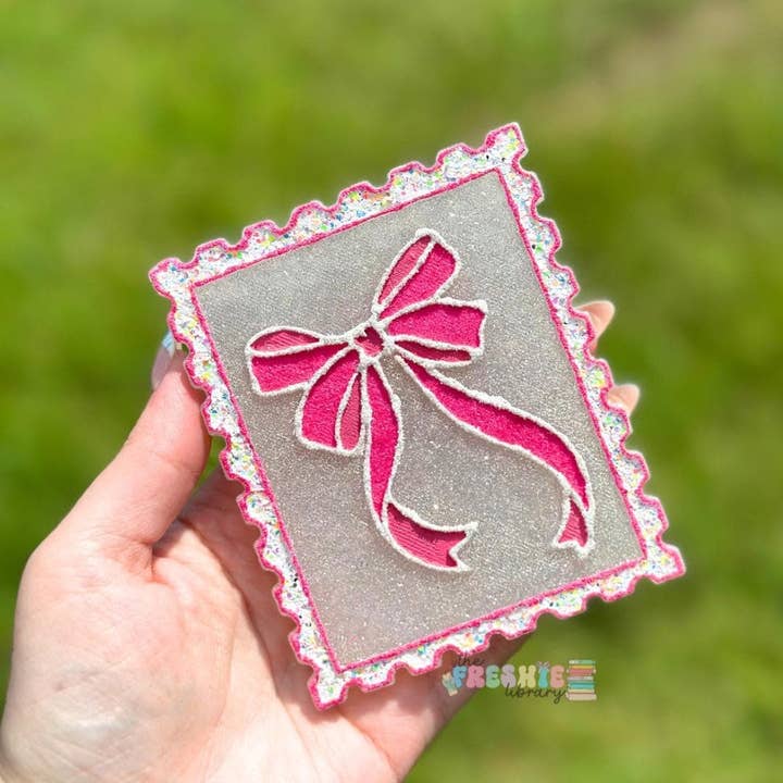 Désodorisant de voiture avec tampon nœud girly | Parfum personnalisé pour la vente par The Freshie Library