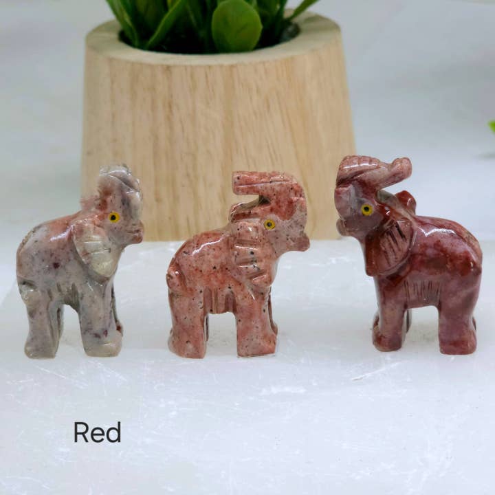 Rock Paradise - Wholesale Decorative Figurine - Crystal Soapstone Elephant Carving from Peru