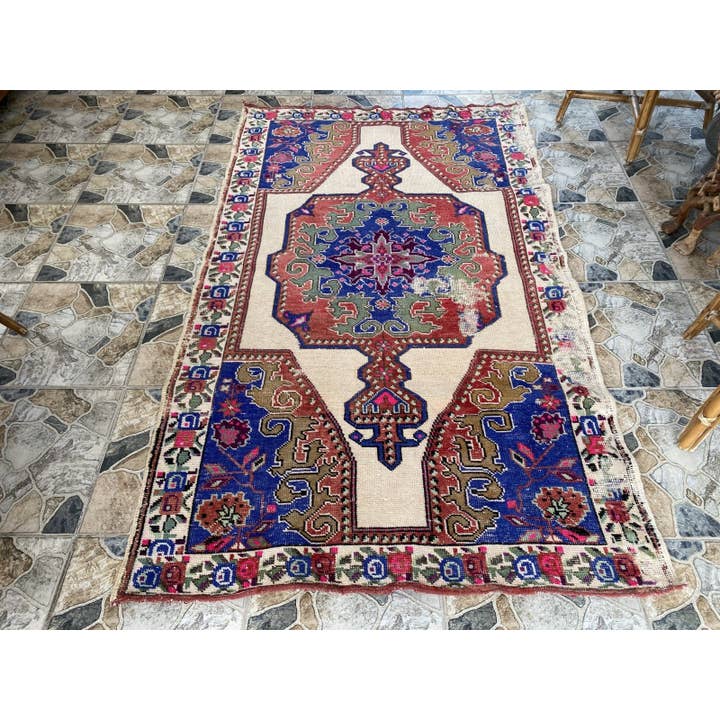 Vintage Turkish Hand-Knotted Wool Area Farmhouse Rug 4x7 ft for wholesale by Oushak Rugs