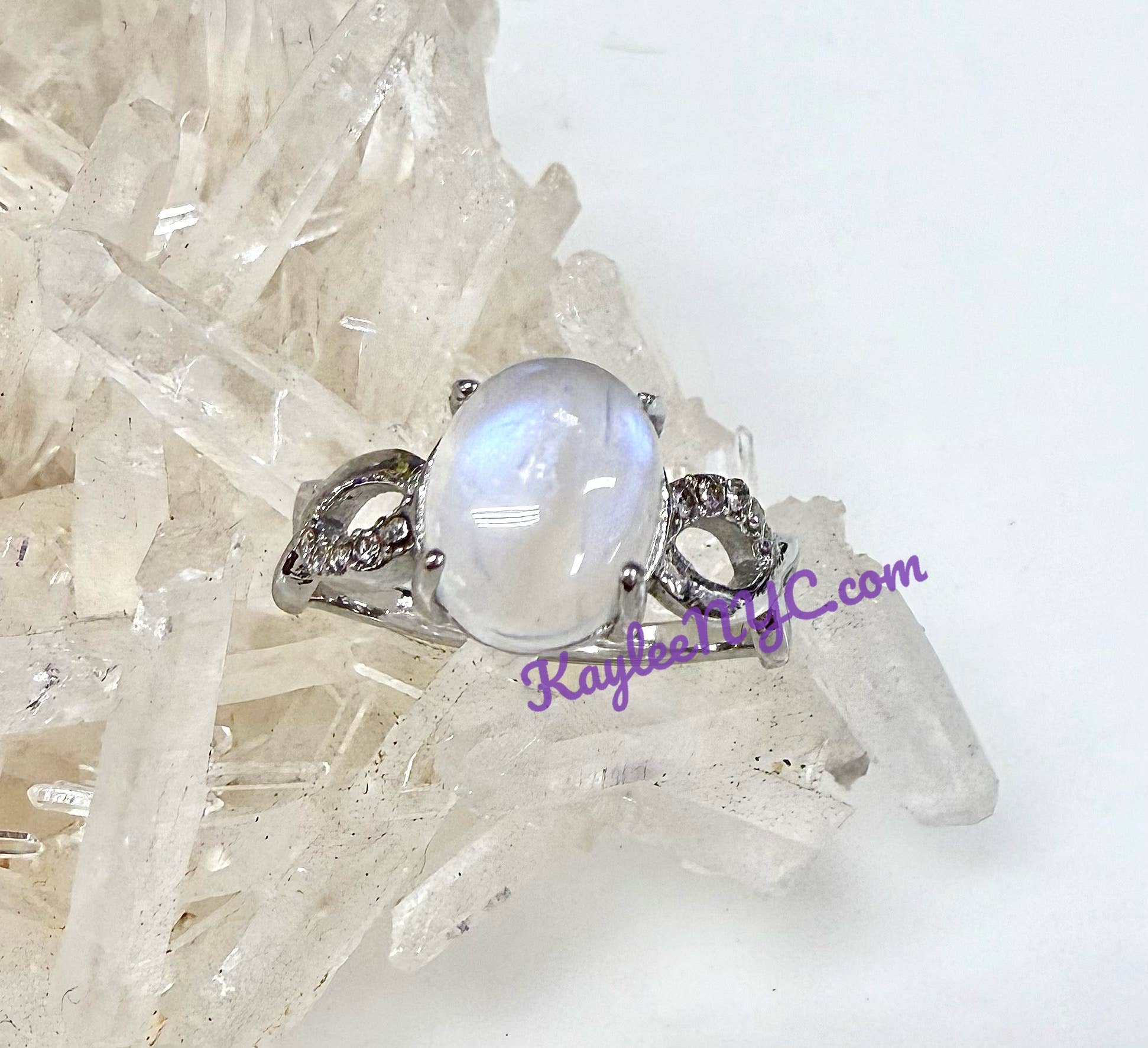 KayleeNYC – Großhandel Einzelstein-/Solitär-Ring – Natürliche Mondstein-Edelstahlringe 8x10mm5