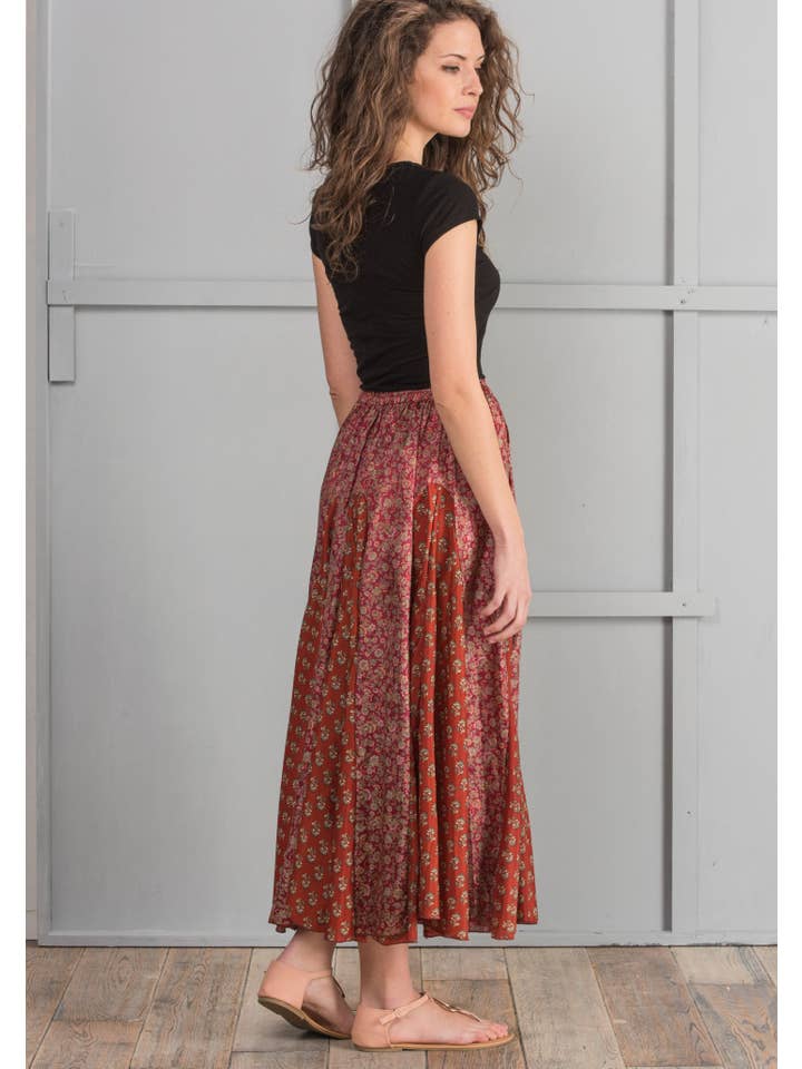 Namaste - Wholesale Skirt – Women’s - Silk Sari Fabric Maxi Skirt1