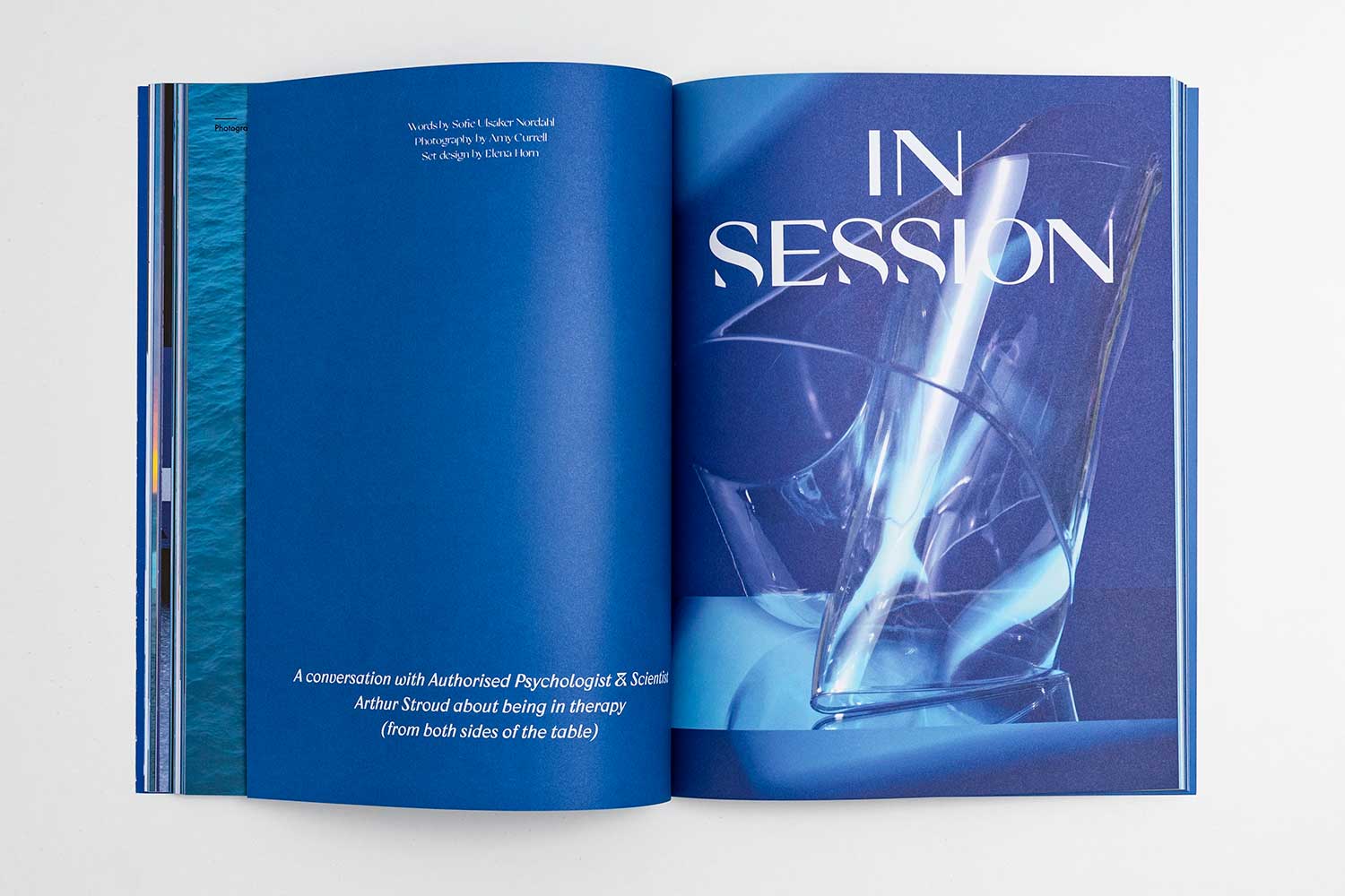 Sindroms - Wholesale Arts & Entertainment Book - Blue Sindrom1