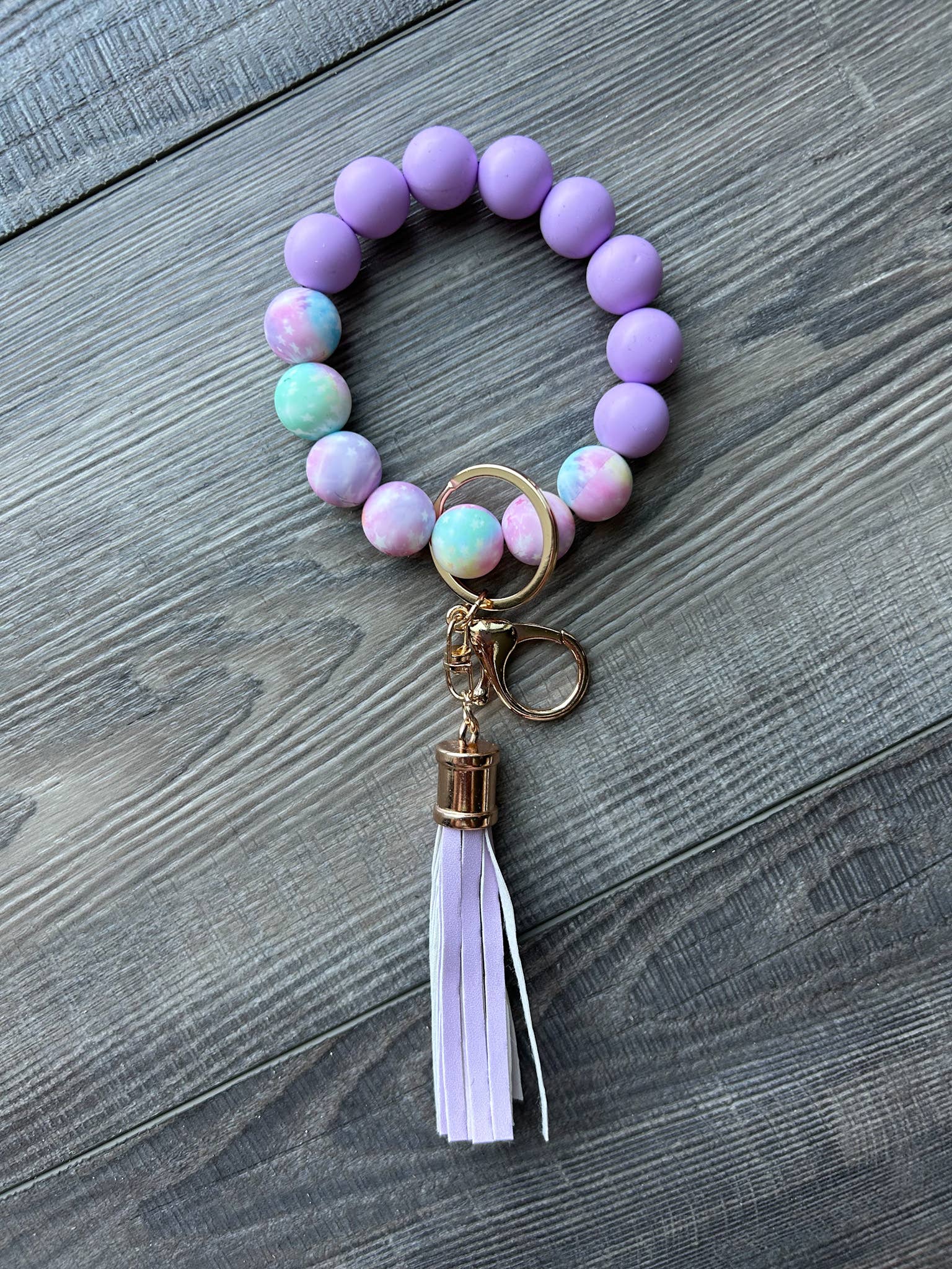 JILLIAN INK LLC - Wholesale Keychain Bracelet - Dreamy Purple Stars Silicone Beaded Wristlet Keychain1