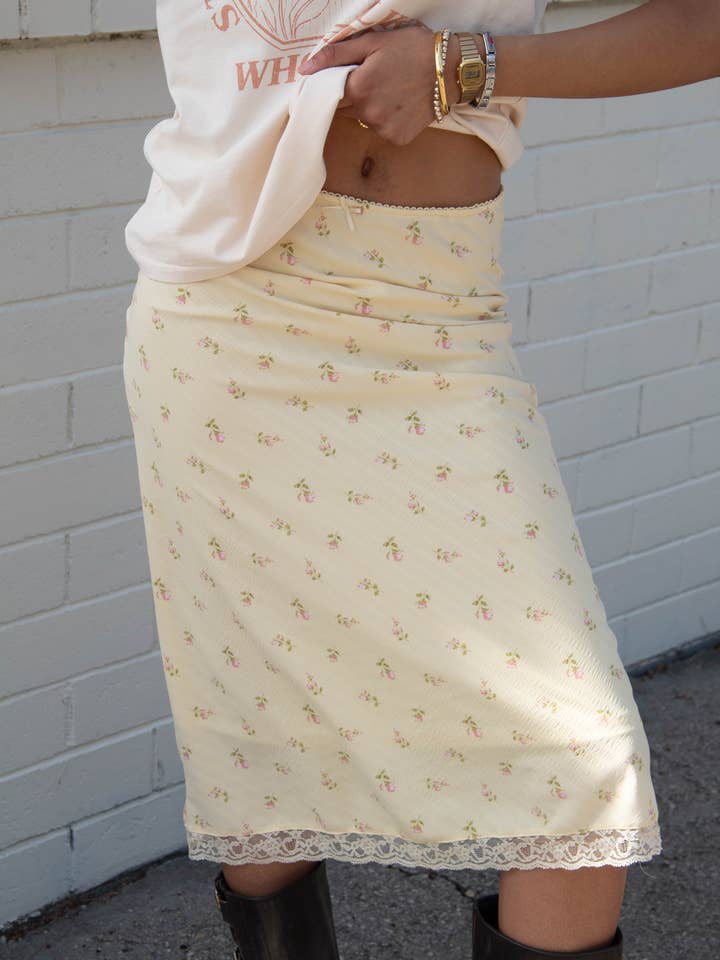 Ditsy Floral Midi Skirt for wholesale by Nectar Clothing