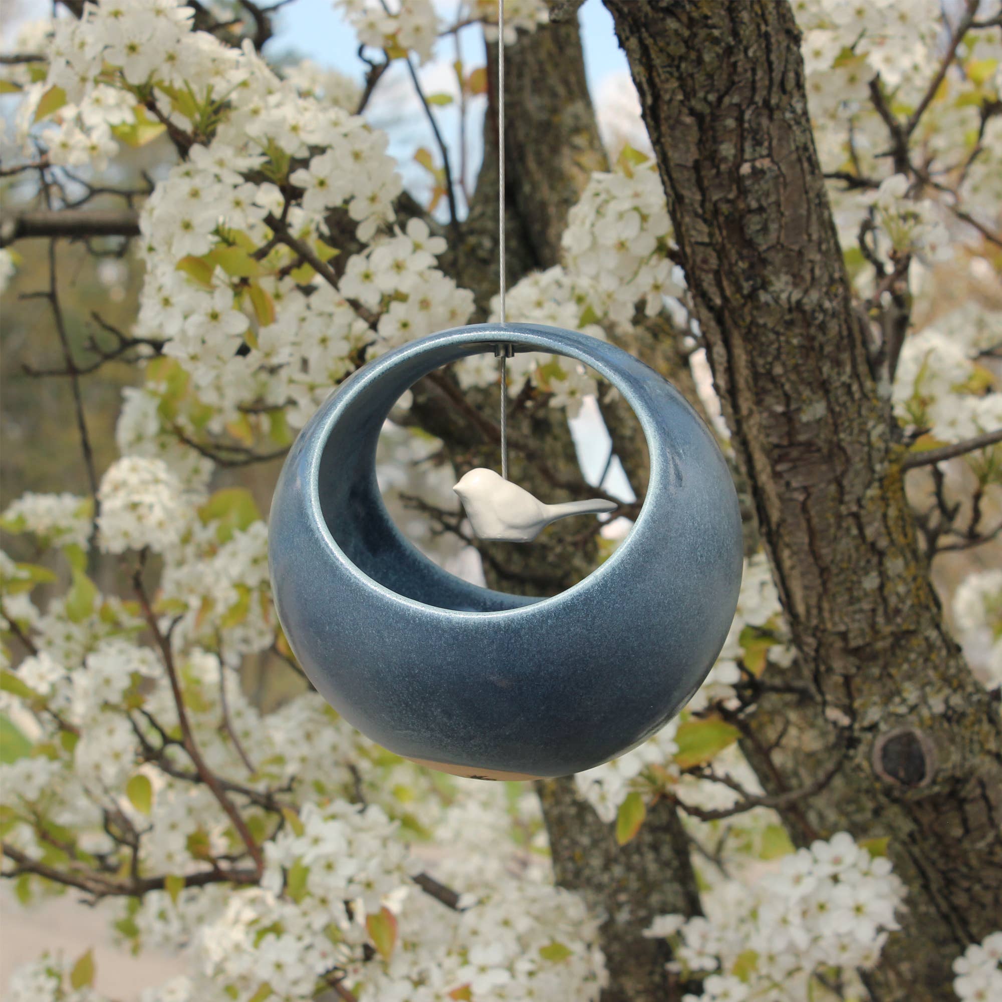 Cōppa Cōllaborative LLC - Wholesale Bird Feeder - Birdie Bird Feeder6