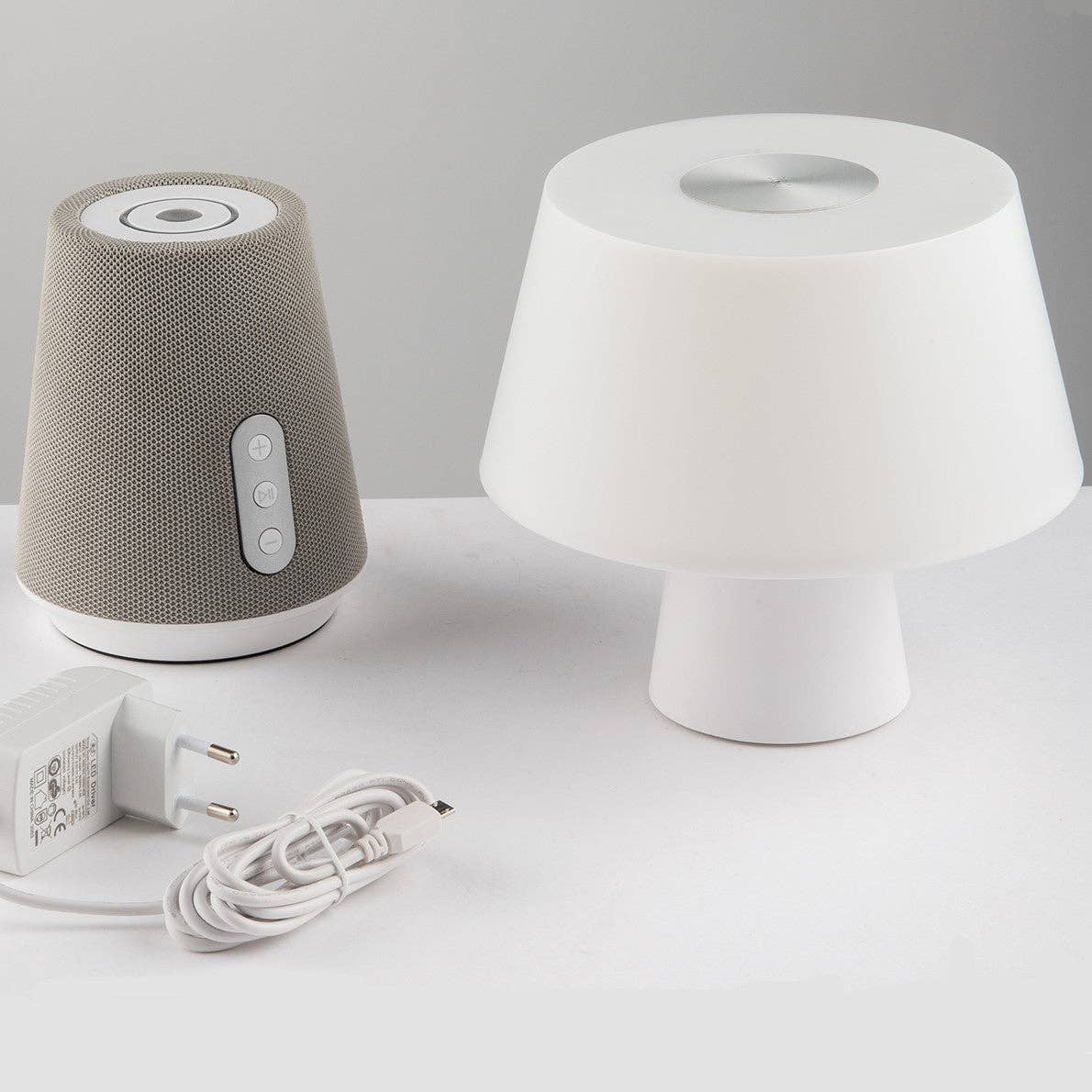 Gruppo F.T - Wholesale Accent/Desk Lamp - 3W LED Decibel Lamp, Dimmable and Rechargeable Light with Bluetooth Speaker Base2