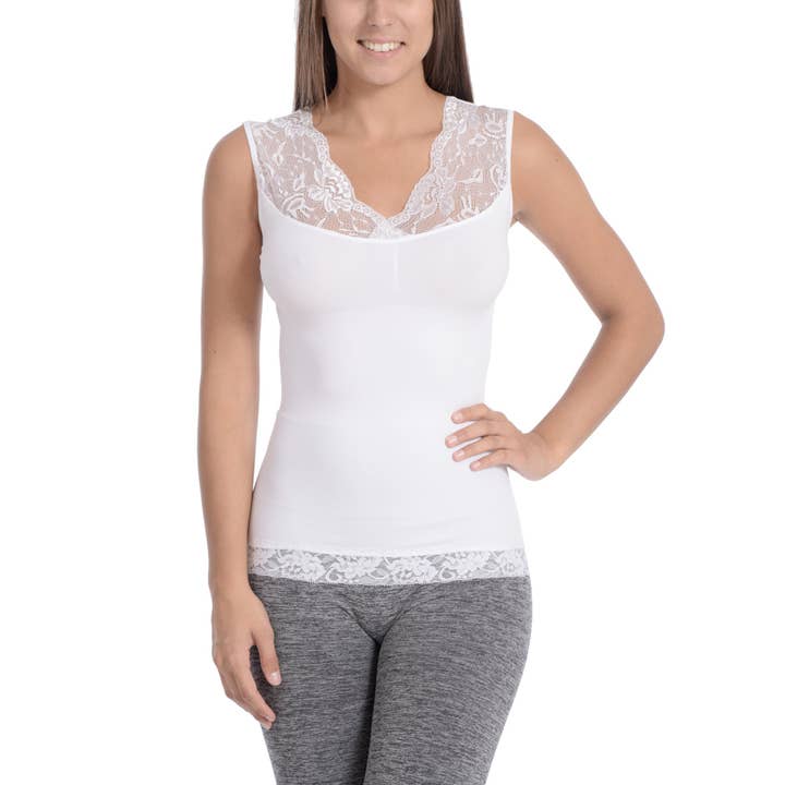 Canotta sagomata senza cuciture con dettaglio in pizzo bianco per la vendita all'ingrosso da parte di Body Beautiful Shapewear