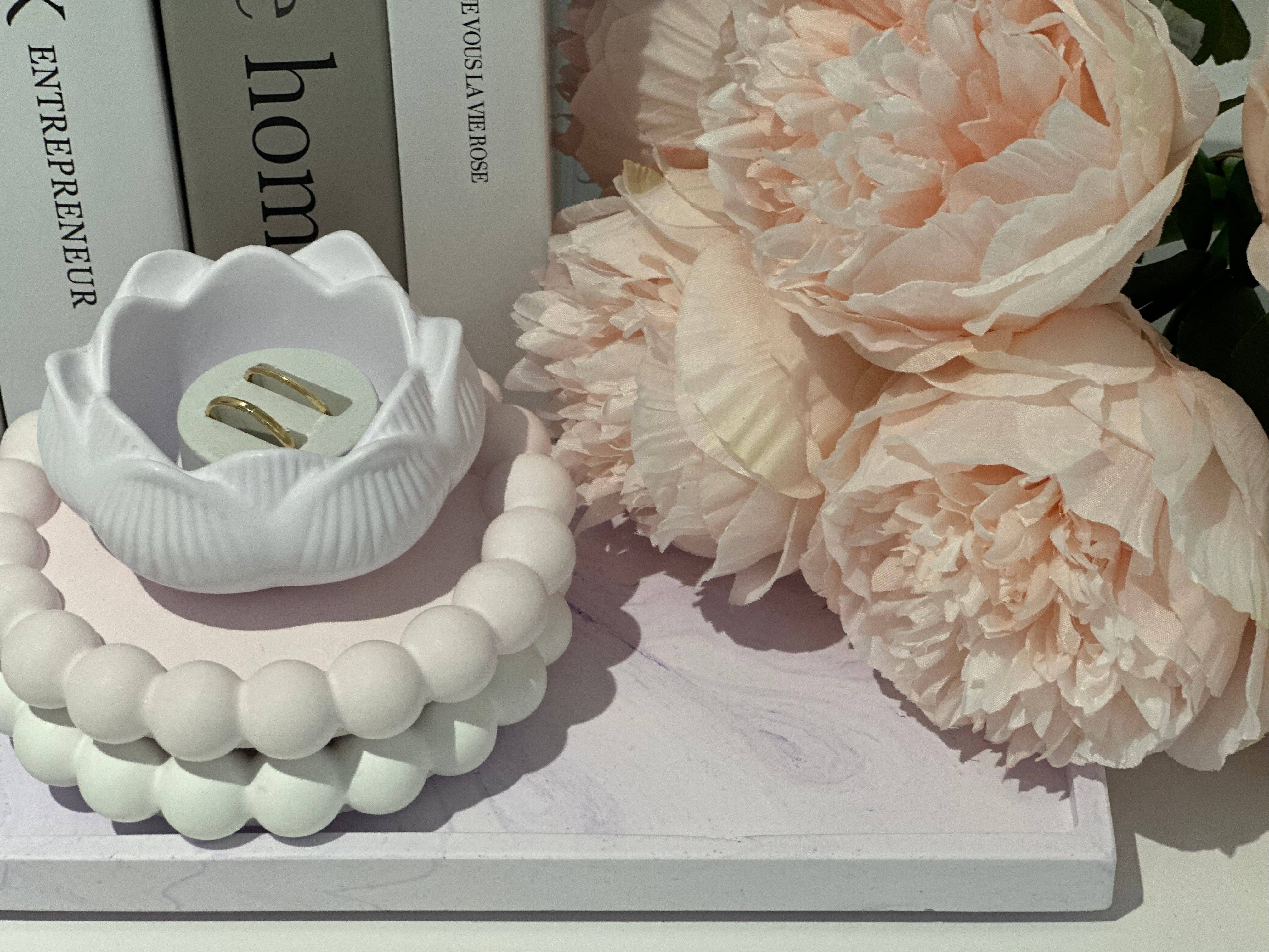 Color and Pour - Wholesale Decorative Tray - THE MADDIE TRAY7