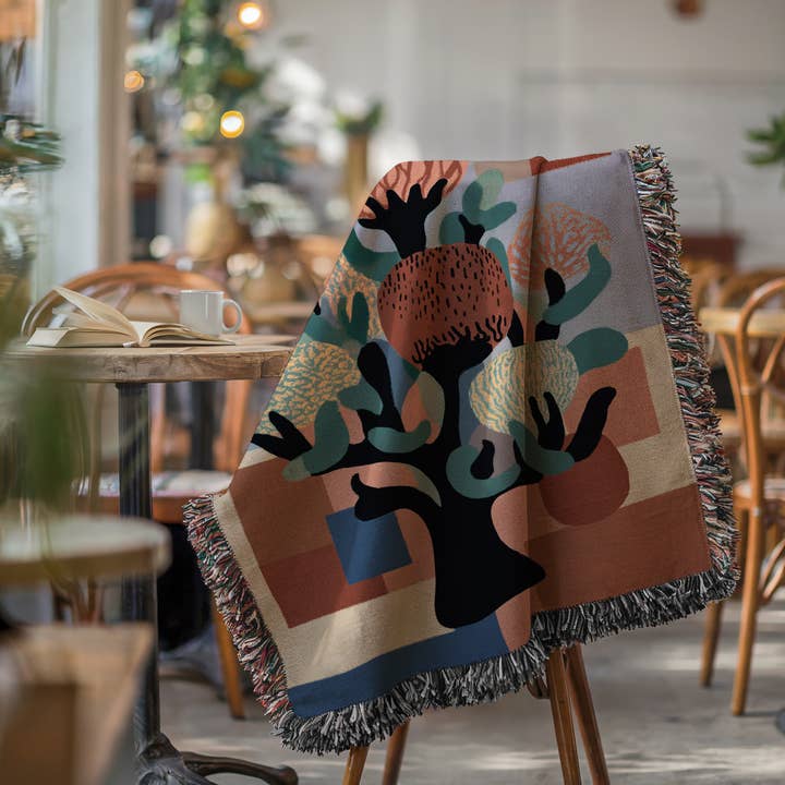 CasaIuliia - Wholesale Throw Blanket - Bold Botanical Woven Blanket, Modernist Tree Statement Throw2
