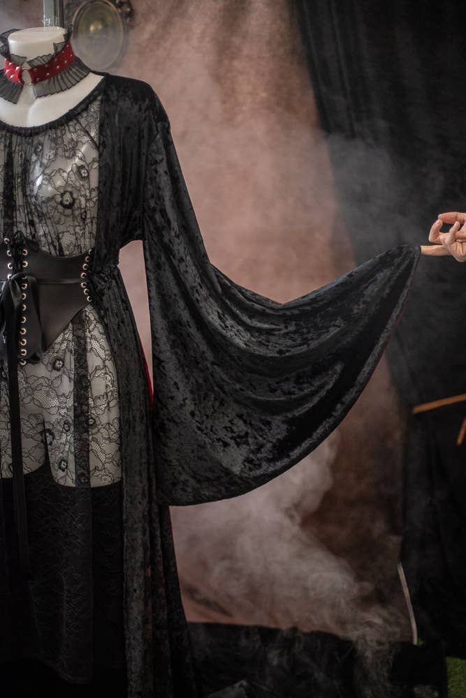 Costurero Real - Wholesale Costume - Women's - Black Velvet Robe, Vampire Goth Costume, Elegant Overdress4