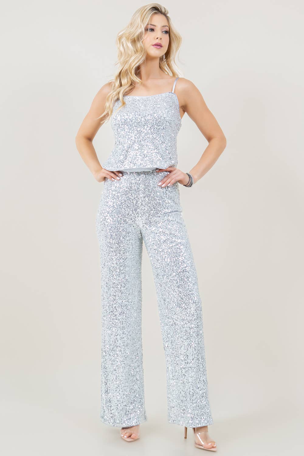 Miss Avenue - Wholesale Set met top en broek (GEEN Loungewear) - Dames - SM5763 Broekset met lovertjes en striksluiting aan de achterkant en wijde broekspijpen7