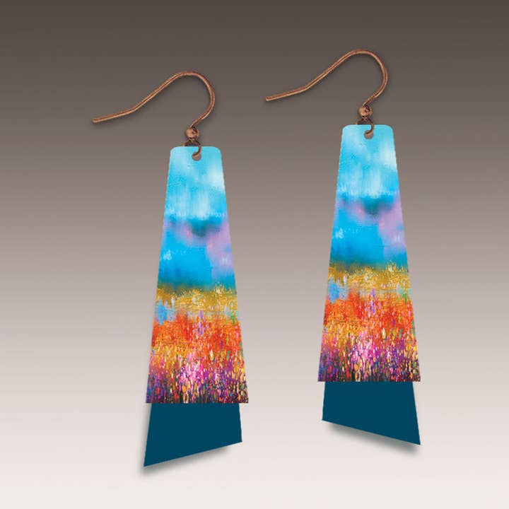 Illustrated Light & DC Designs – wholesale Hängande örhängen – Sommarhorisont Fladdrande Flerskiktade Örhängen0