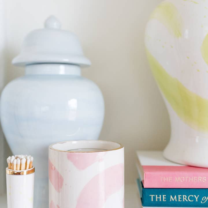 Lo Home | Ruby Clay - Wholesale Decorative Jar - Hydrangea Light Blue Ginger Jars7