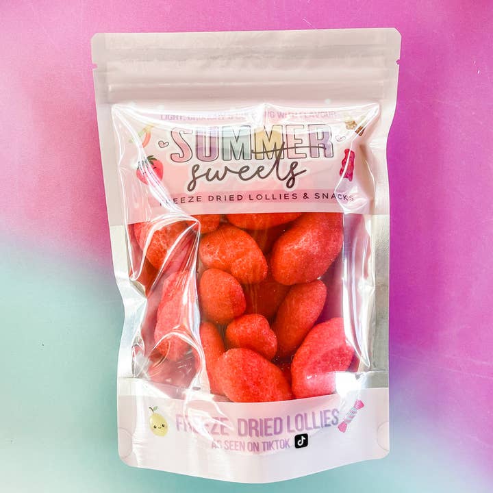 Summer Sweets - Wholesale Boiled sweets - Freeze Dried Strawberry Clouds1