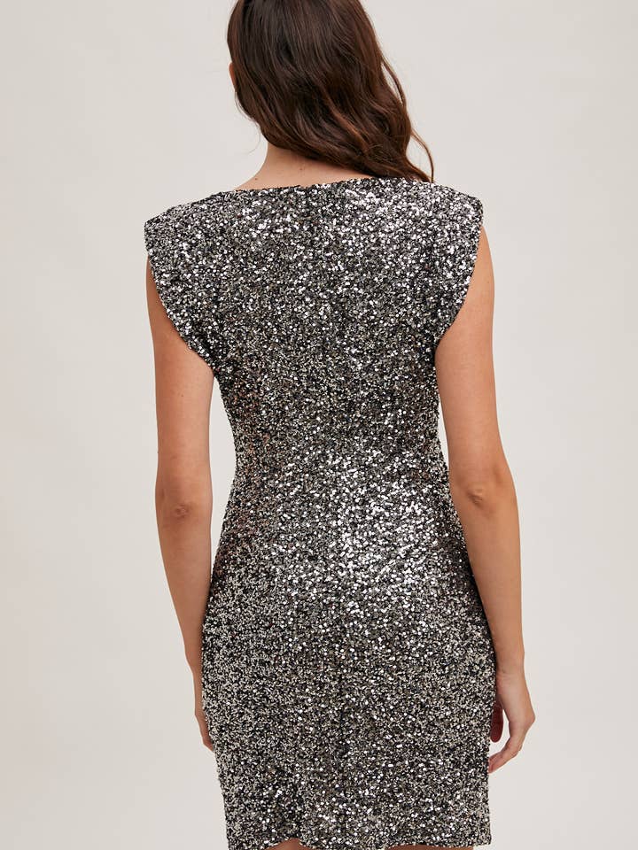 Bluivy - Wholesale Dress - Women's - SLEEVELESS PADDED SHOULDER SEQUIN DRESS