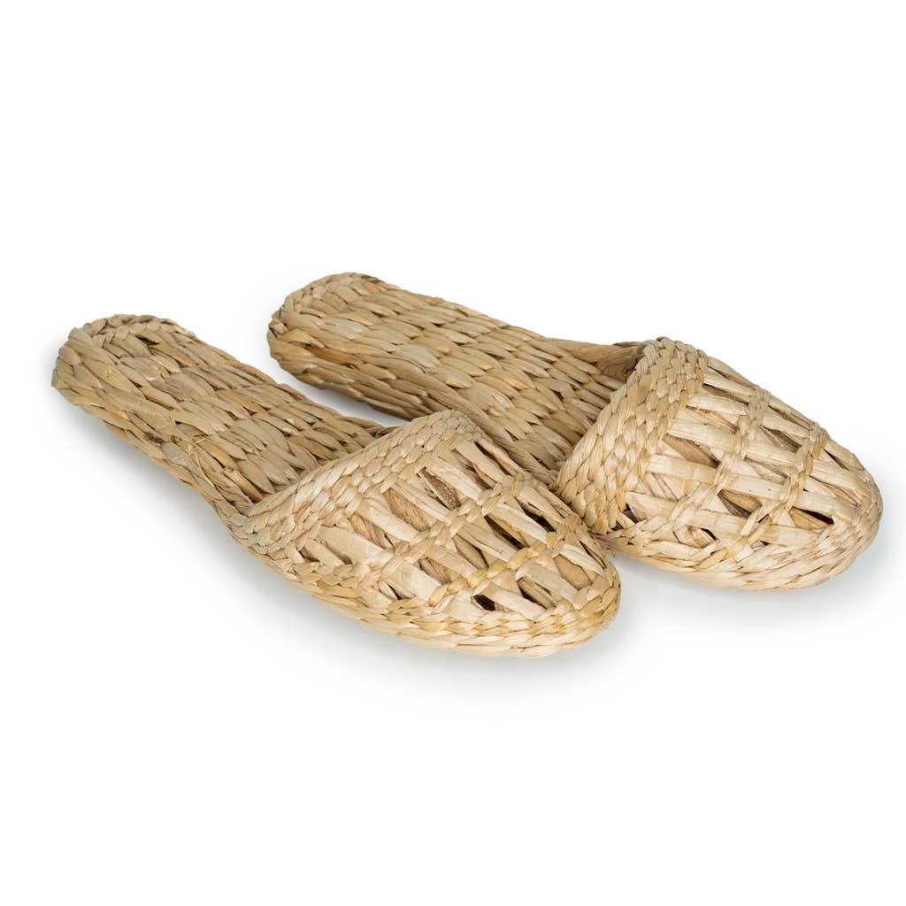 EcoFreax – wholesale Slippers – Women's – Women slippers handmade woven natural straw1