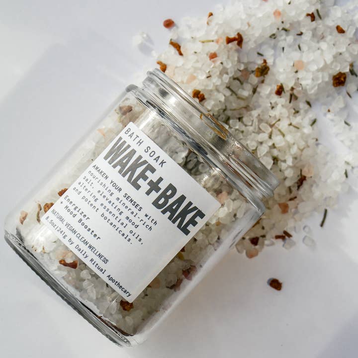 Daily Ritual Apothecary - Wholesale Bath Soak/Milk - Wake + Bake Bath Soak Glass Jar