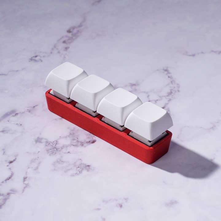 Strudel3D - Wholesale Fidget Toy - Kids - 4 Key Silent Keyboard Fidget Keychain2