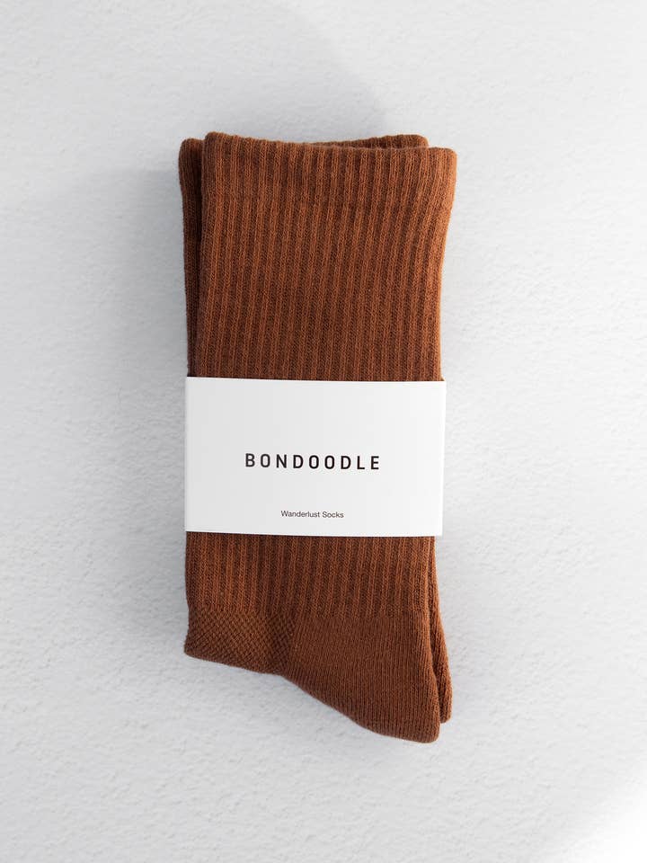 Chaussettes côtelées pour femmes – Sport/Athlétique – Marron pour la vente par Bondoodle
