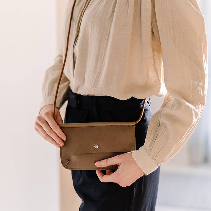 Keecie - Wholesale Phone Wallet - Women's - Phonebag, Hang On, Moss used look6