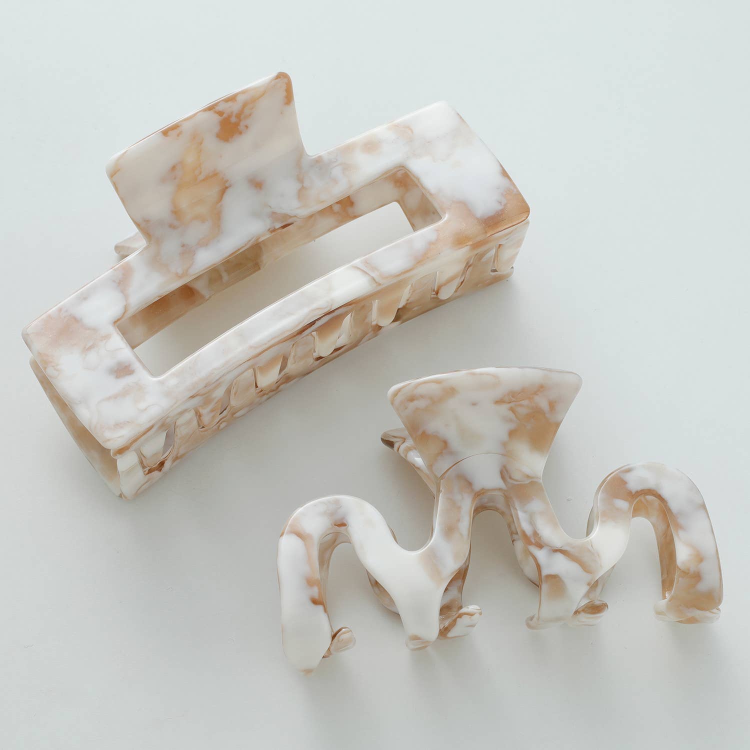 Blandad Calacatta Gold Large | Blandade stora klämspännen för wholesale på Faire1