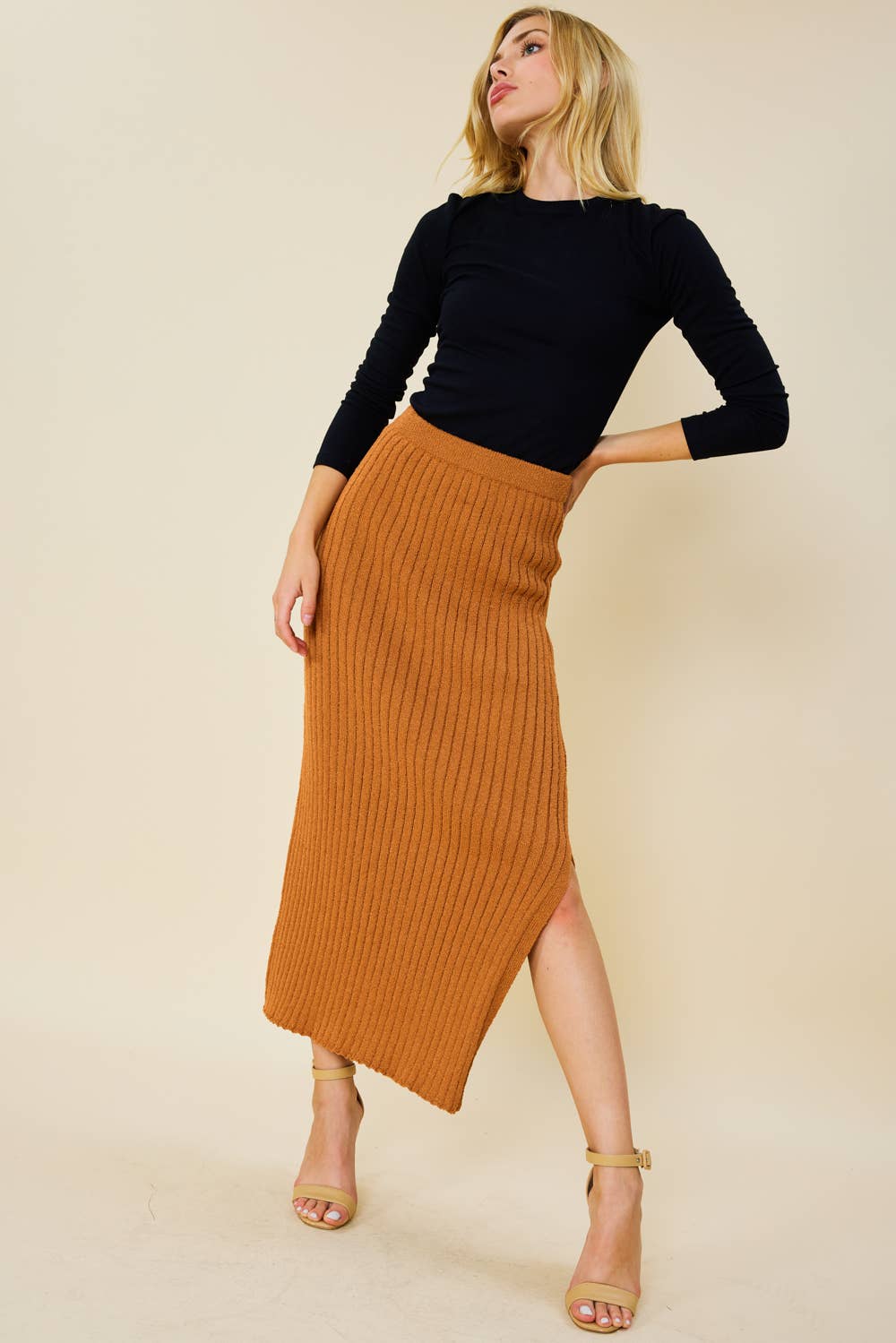 FSL Apparel - Wholesale Skirt - Women's - IS8035 - RIBBED HIGH WAIST SWEATER SKIRT WITH SIDE SLIT7