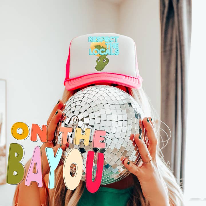 Rispetta i locali cappellino da camionista con alligatore per la vendita all'ingrosso da parte di on the Bayou