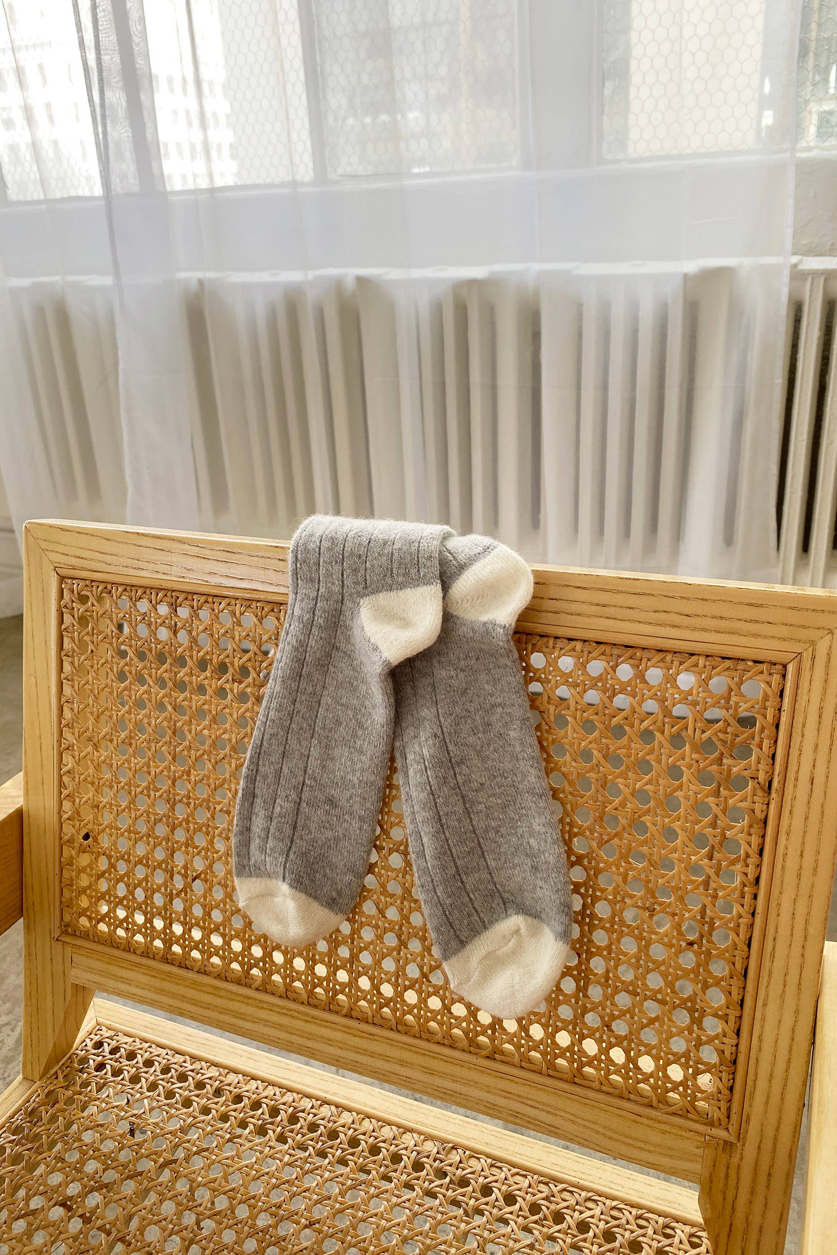Le Bon Shoppe – wholesale Socks – Unisex – Extended Cashmere Classic Socks3