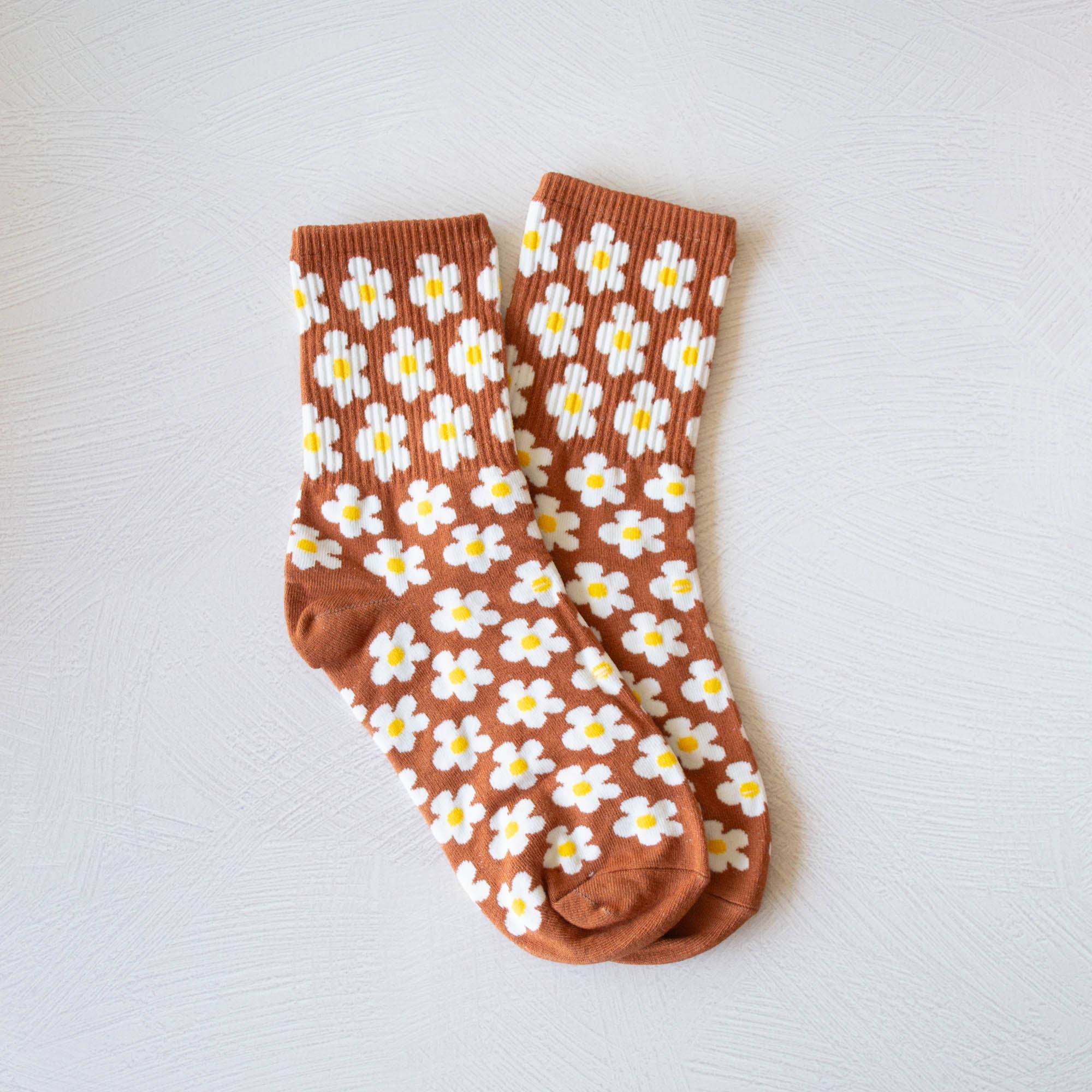 Tiepology - Wholesale Socks - Women's - Full of Daisy Casual Socks3