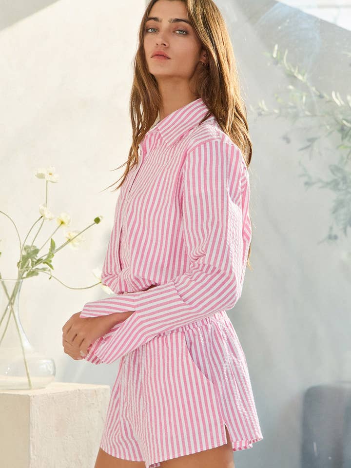 BUCKETLIST - Wholesale Shirt - Women's - T2472 Striped Seersucker Crop Shirt Top