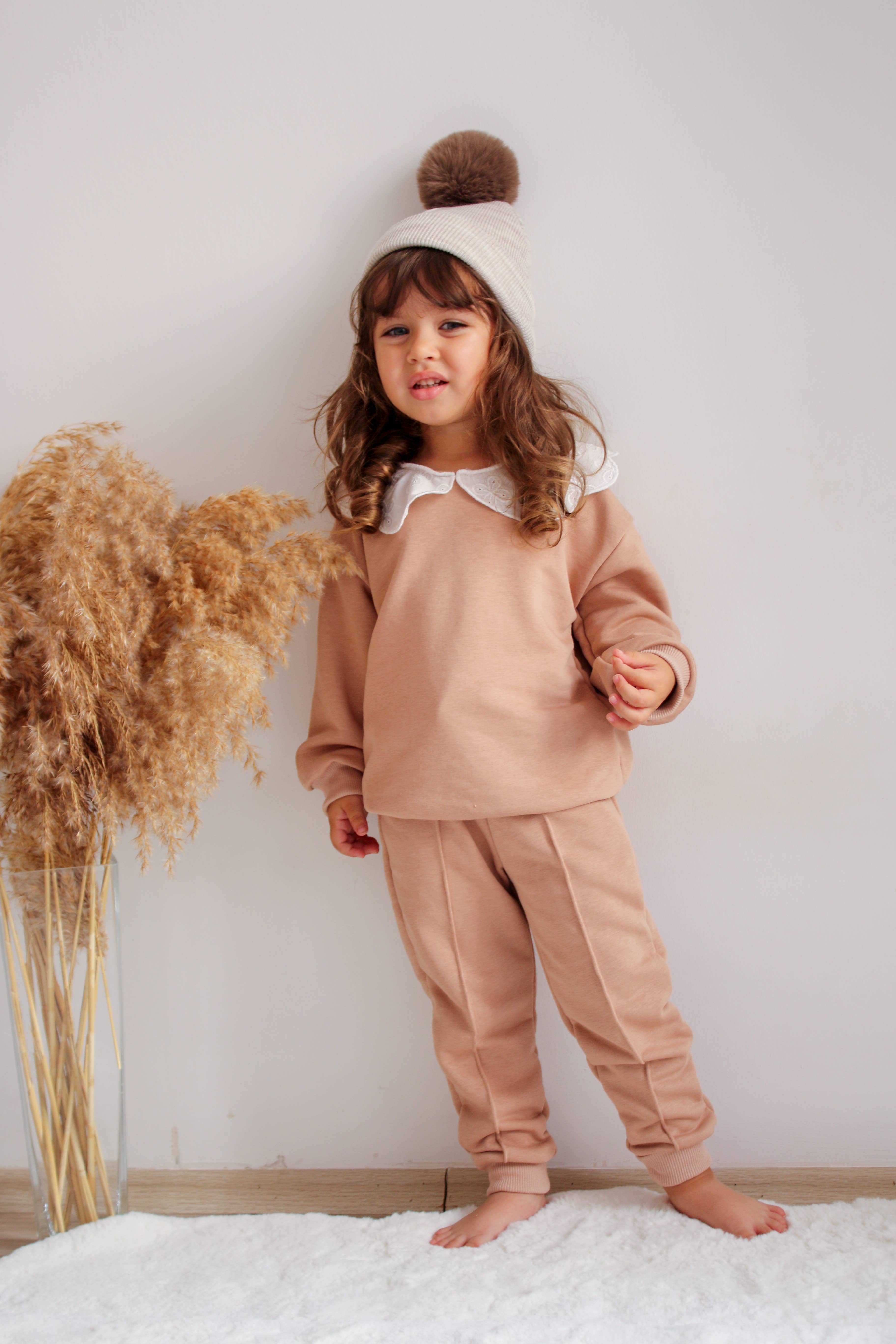 Vizon Single Pom Pom Baby/Kid's Marble Beige Beanie Hat 0-8 Years for wholesale on Faire3