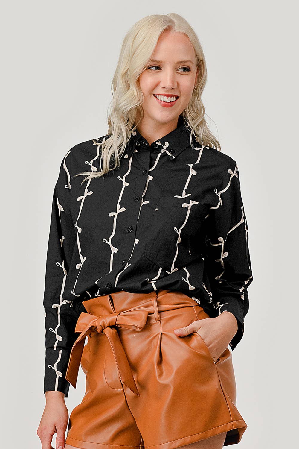 GeeGee x Lovelo - Wholesale Button Down Shirt - Women's - Ribbon Stripe Pattern Button-Up Shirt, OT509189