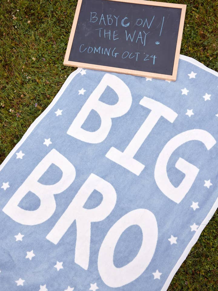 ChappyWrap - Wholesale Bedding Blanket - Kids & Baby - Big Bro Midi Blanket1