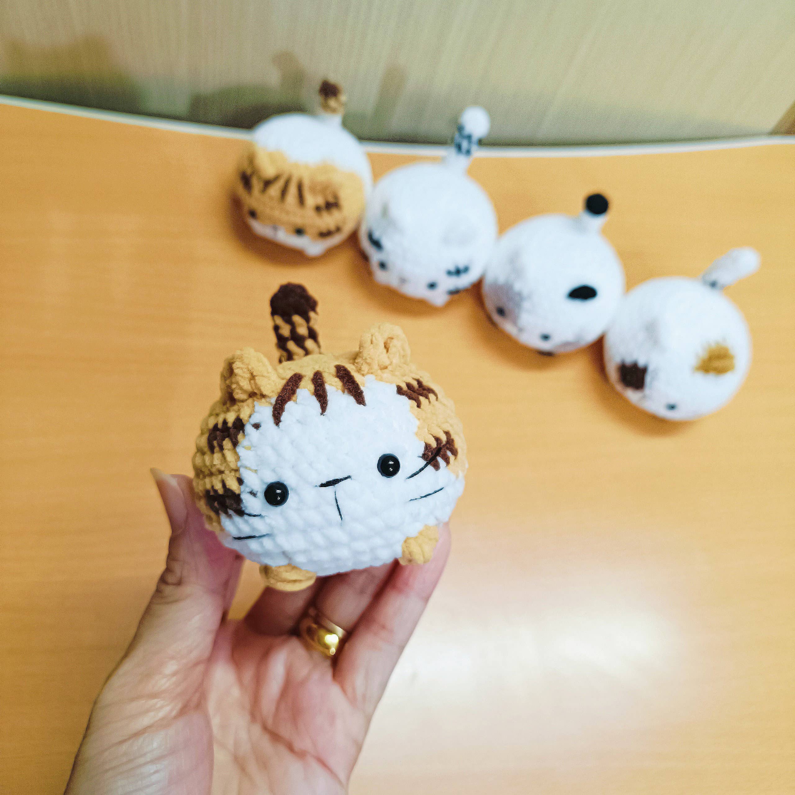 Anh2 LTD - Wholesale Stuffed/Plush Toy - Kids & Baby - Tiny Crochet Cat, Amigurumi Loaf Cat,Handmade Stuffed Animal2