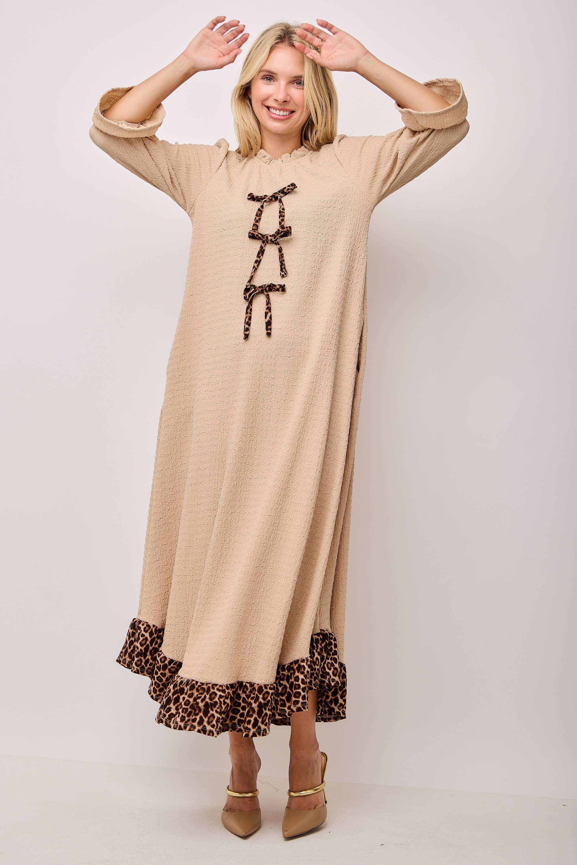 Celeste Clothing - Wholesale Dress - Women's - WOMEN'S PLUS SIZE  MAXI DRESS -LEOPARD CONTRAST AND BOWS 16