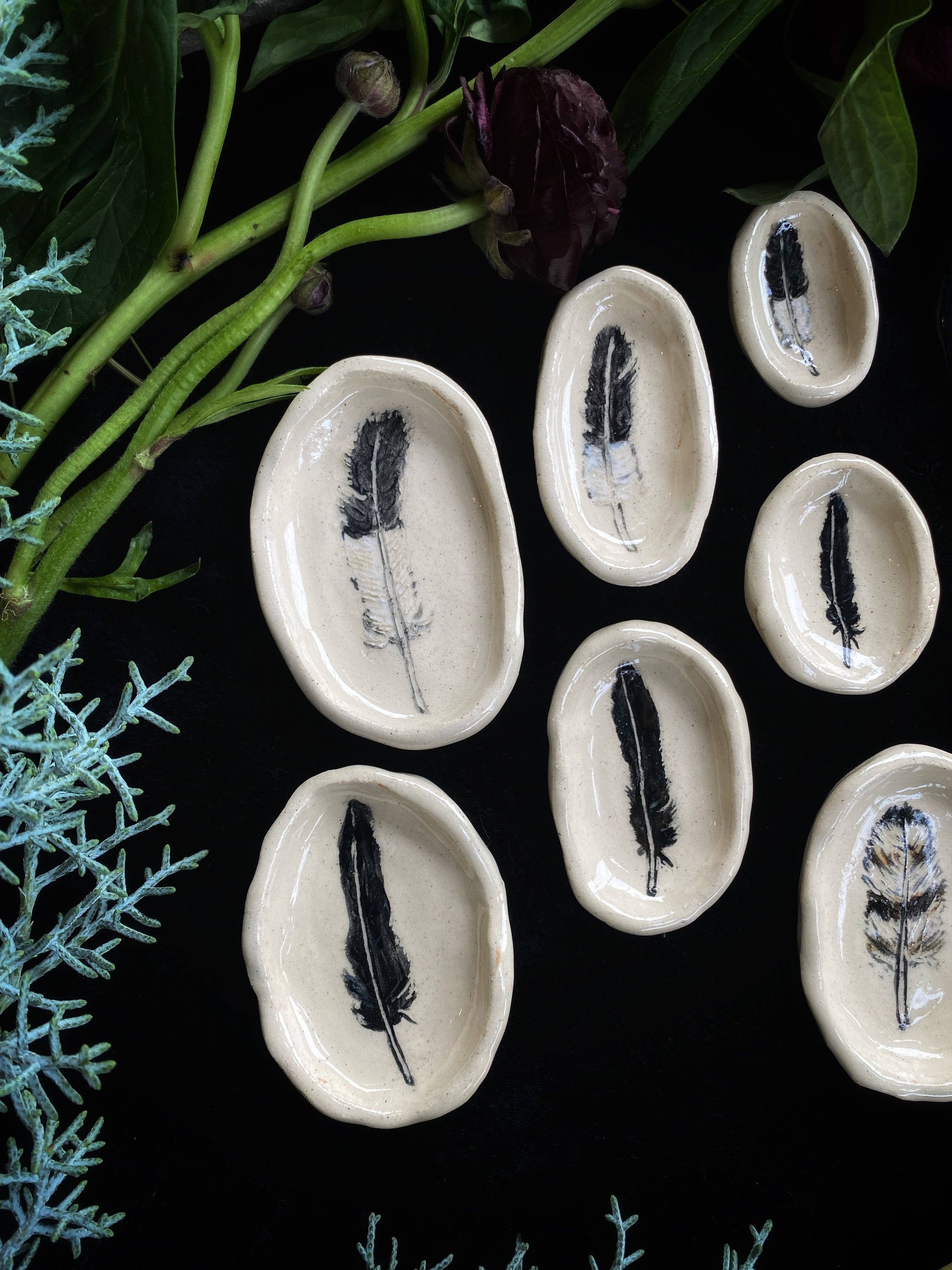 Keven Craft Rituals LLC – wholesale Decorative plate/dish/bowl – Multi-Color Sgraffito Feather Ceramic Ritual Dish2