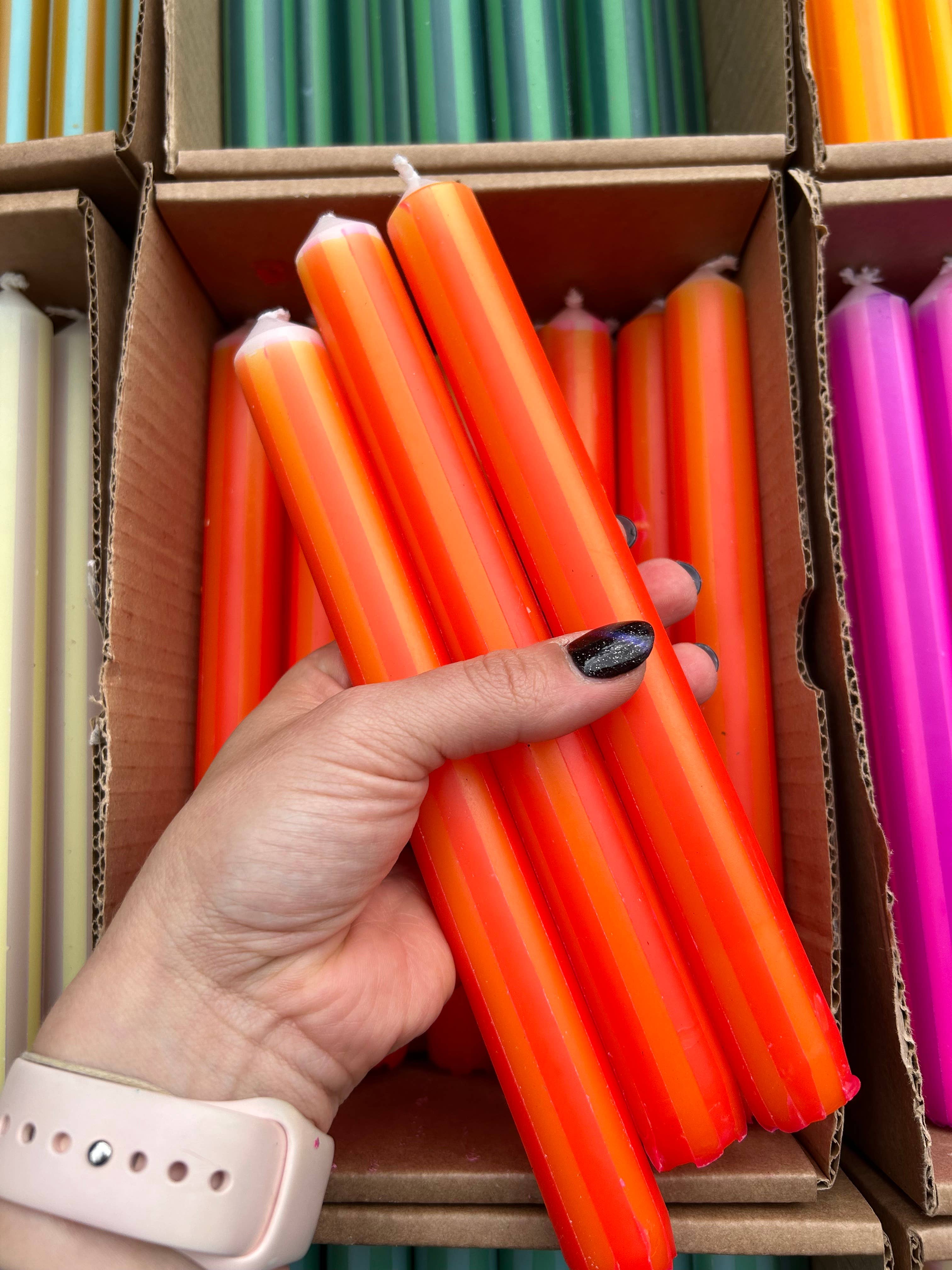 The Colour Emporium - Wholesale Tapered candle/candlestick - Pinstripe Candle individual6