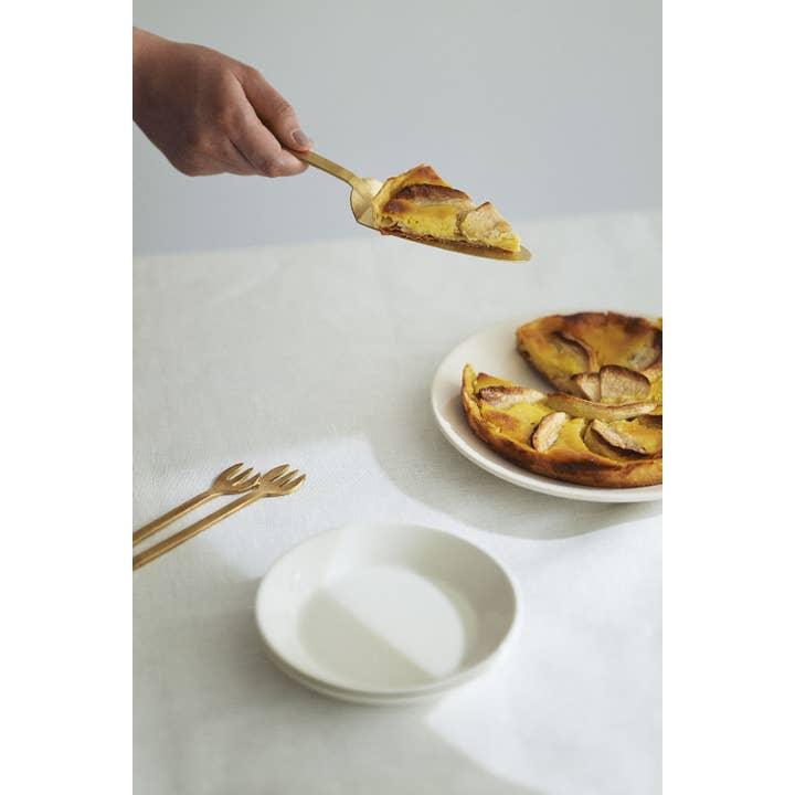 Fog Linen Work - Wholesale Serving Utensil - Brass Cake Server1