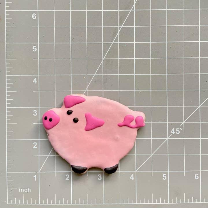 Lucky Biscuit Pet Bakery - Wholesale Pet Treats - Dog - Farm Friend Cookies