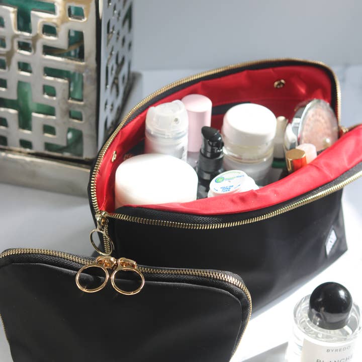 KUSSHI - Wholesale Makeup/Cosmetic Bag - Signature Makeup Bag-Machine Washable Medium Cosmetic Bag