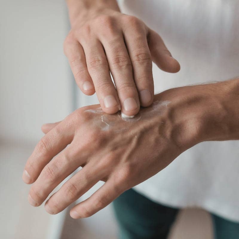 NaturAloe - Vendita all'ingrosso Set bagno e corpo - Astuccio "Routine Invernale"2