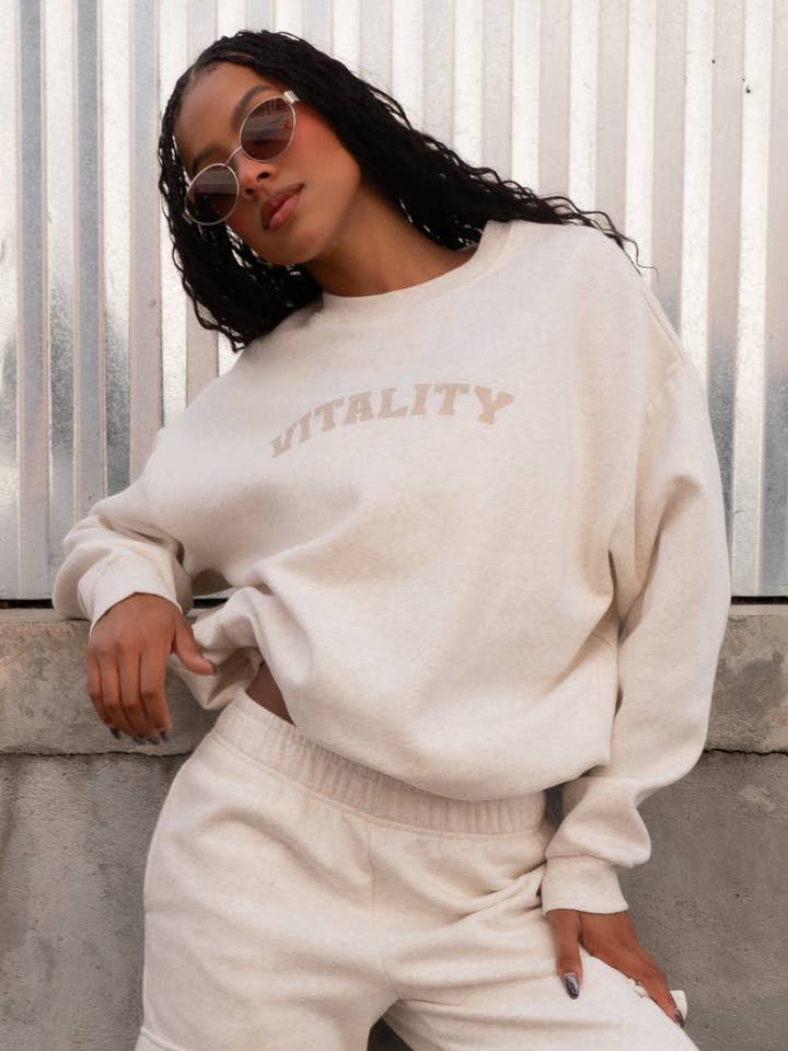 Vitality Cozy® Uni Crew - Havremelerad - Varsity för wholesale av Vitality