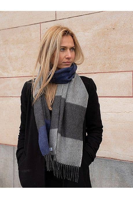 BELLEPAGA - Wholesale Scarf - Unisex - Puyu scarf (2 colors available)1