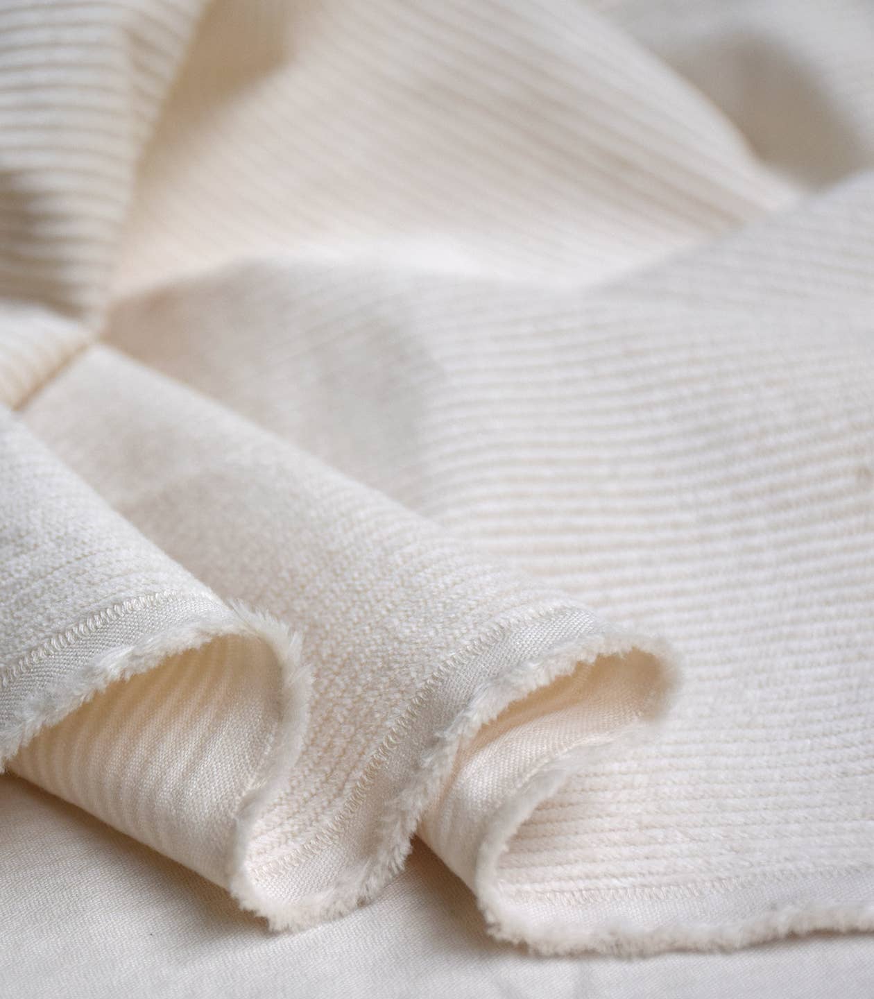 COUSETTE – Rolo de tecido por atacado – Tecido Veludo macio - Baunilha0