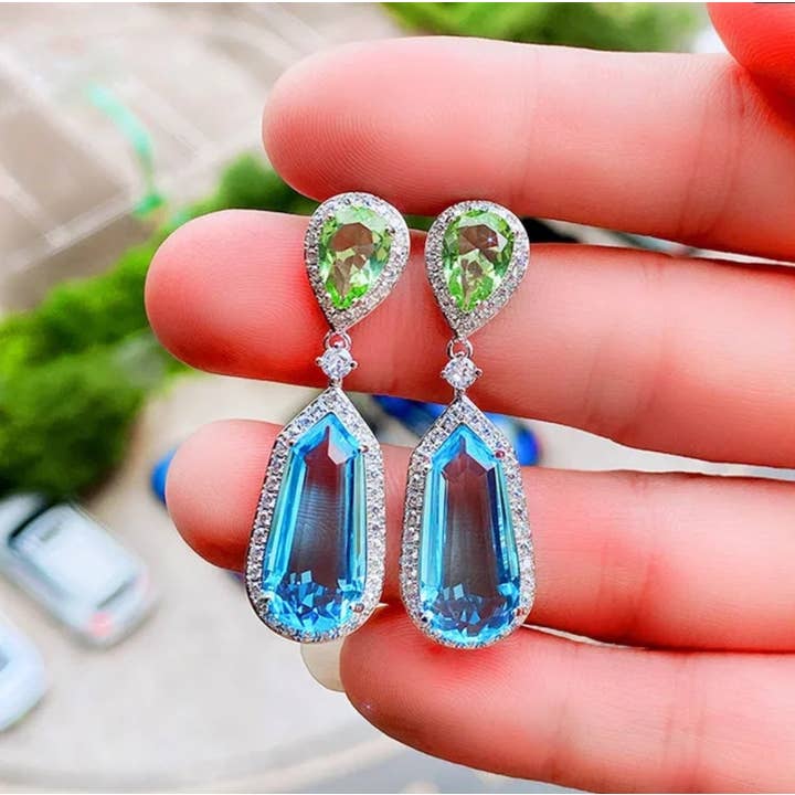 Diamond Veneer Travel Jewelry - Wholesale Dangle Earrings - Aqua Blue Cubic Zirconia Earrings Zirconite.