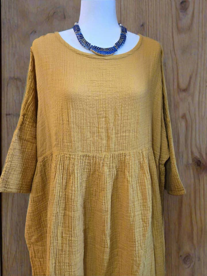 Robe en lin et coton safran Sunlit pour la vente par Tibet Handicrafts LLC