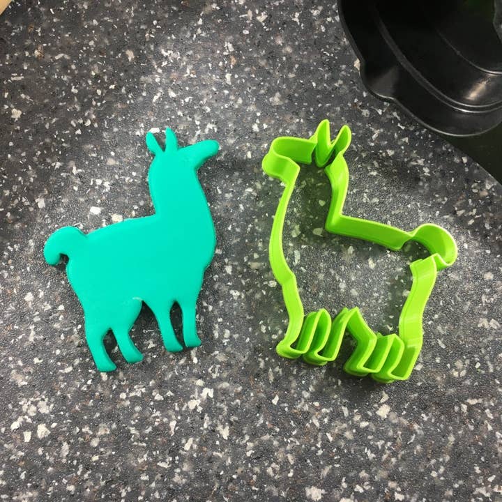 Emporte-pièce Lama Cookie pour la vente par CookieCutterSupply
