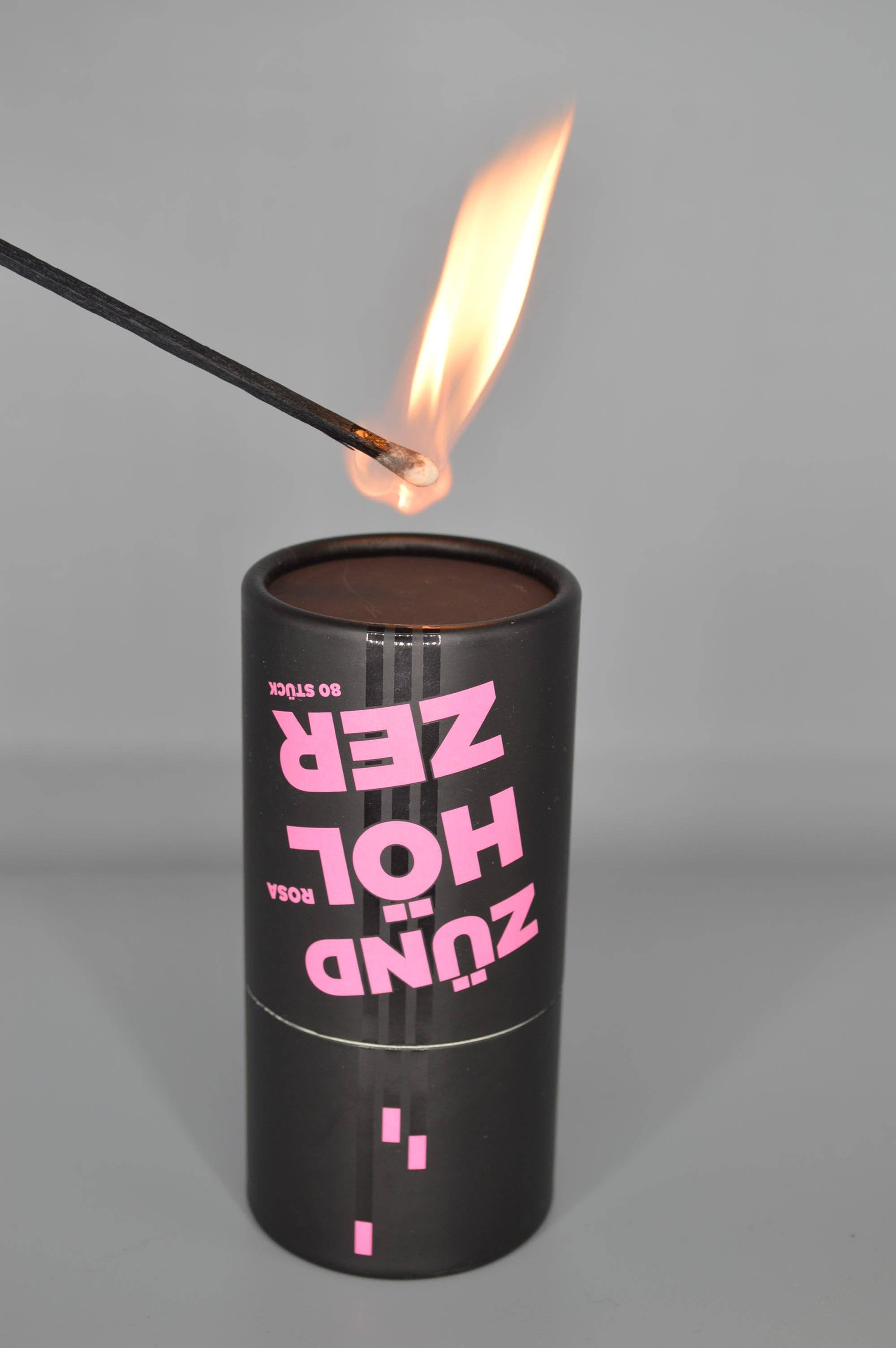 rosa Fósforos de designer rosa para venda a revendedores na Faire2