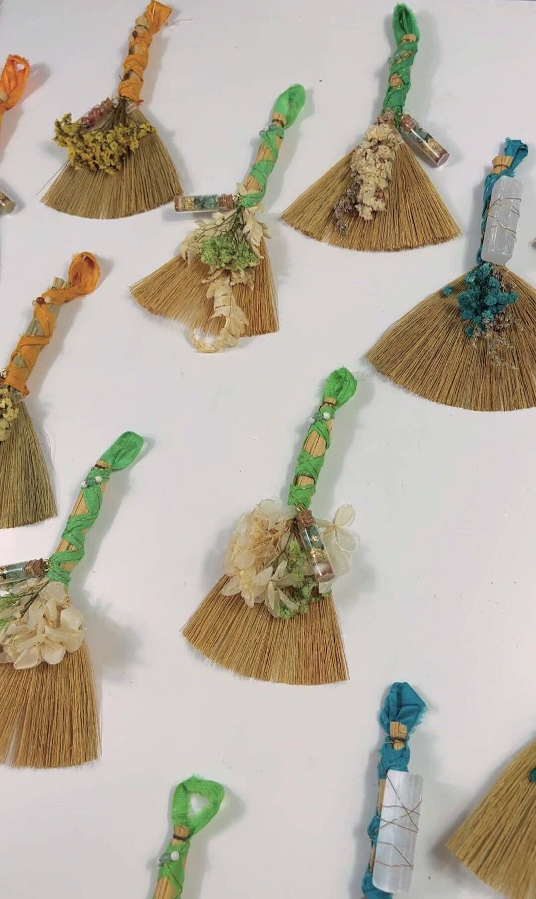 Purple Door ATX – Engroshandel Meditationsudstyr – Heksekost til alterrensning med trylleflaske6