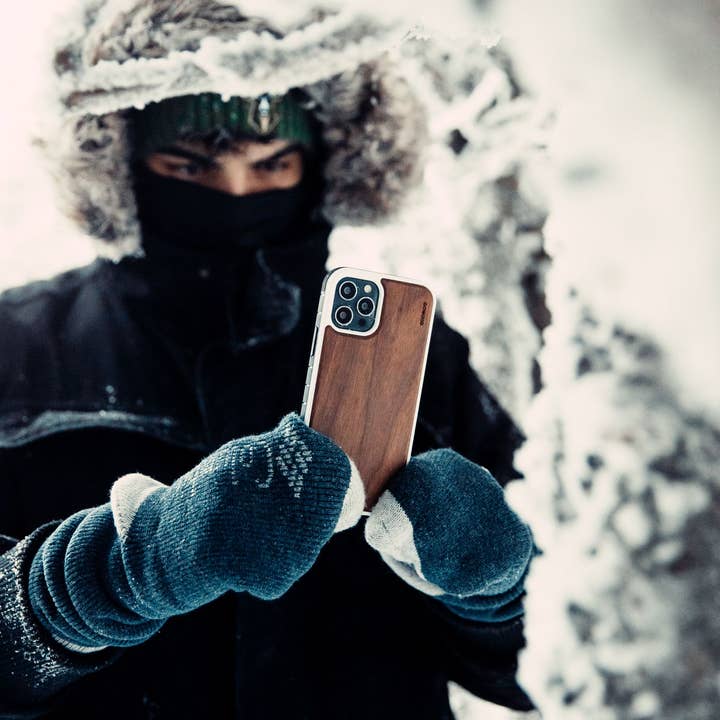 GOWOOD - Wholesale Phone Case - Unisex - iPhone 12 / iPhone 12 Pro walnut wood phone case2